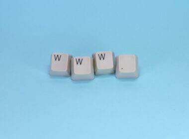 Www is spelled with keyboard keys.